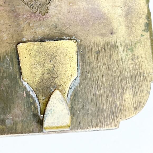 CADILLAC V12  belt buckle vintage brass England Bay State Jewelry Patina - Picture 7 of 8